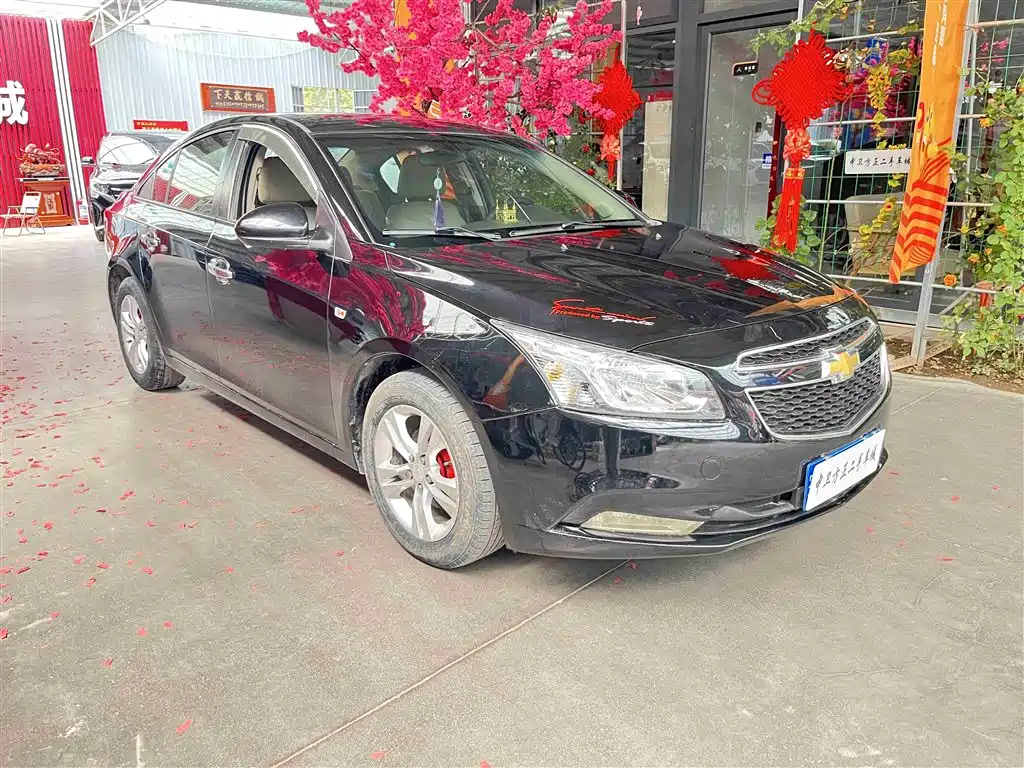 CHEVROLET CRUZE 2015