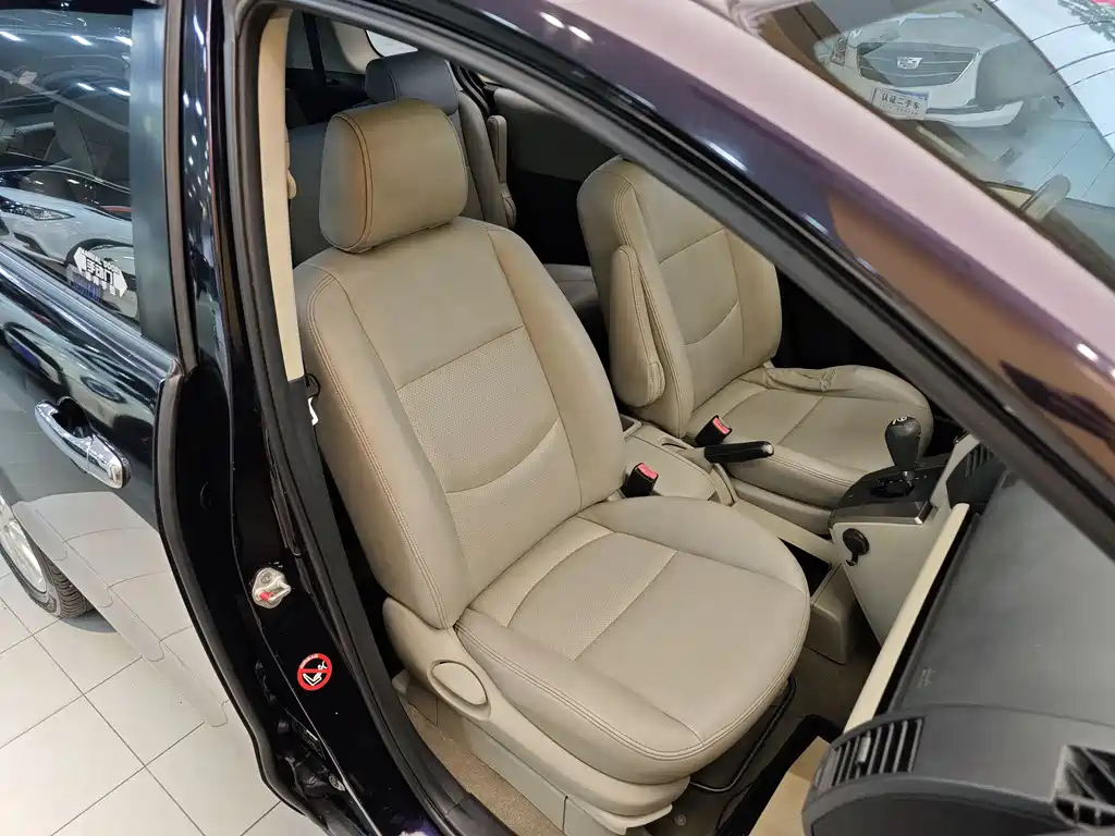 MAZDA 5 2008