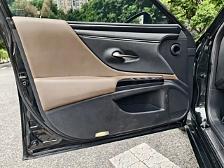 LEXUS ES 2022 YEAR 200 EXCELLENCE 2022