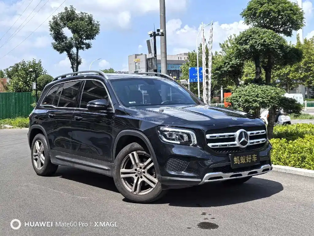 MERCEDES BENZ GLB 2022
