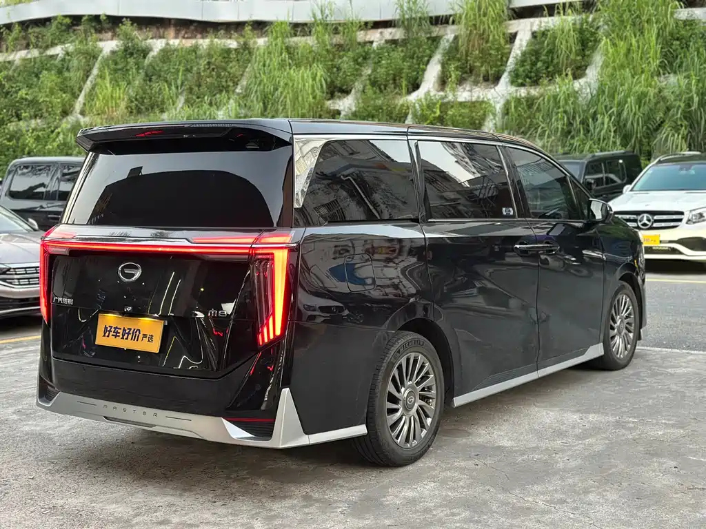 TRUMPCHI M8 2023