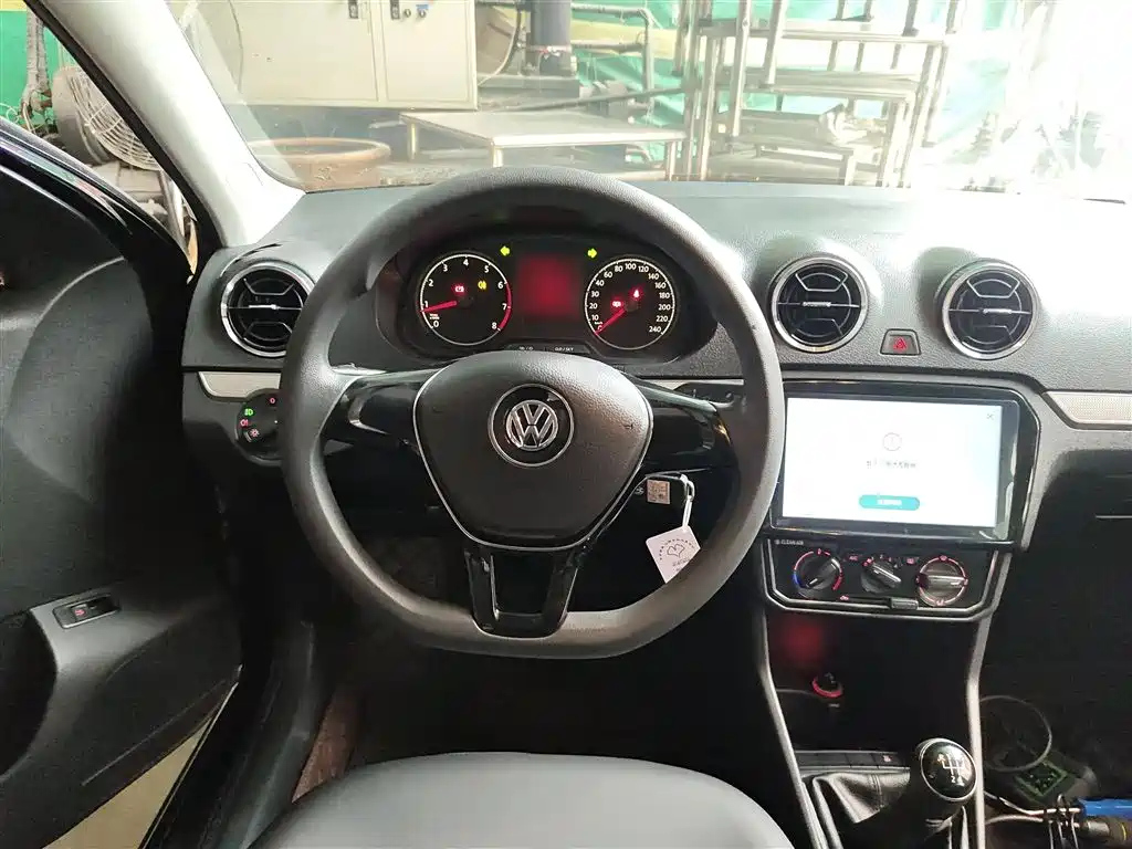 VOLKSWAGEN JETTA 2017