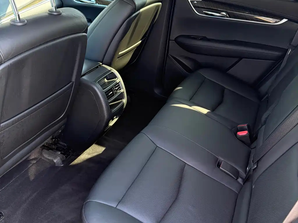 CADILLAC XT5 2016