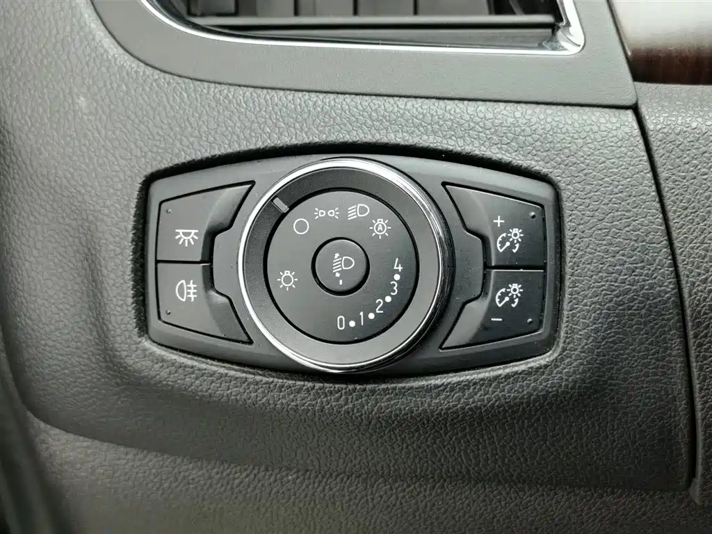 FORD EDGE IMPORT 2014