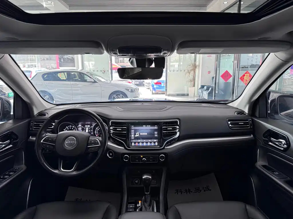JEEP BIG 指挥官 2022