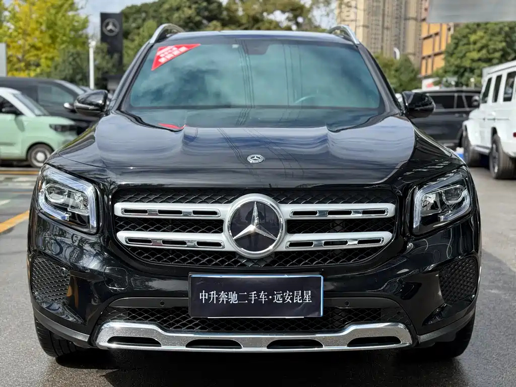 MERCEDES BENZ GLB 2020