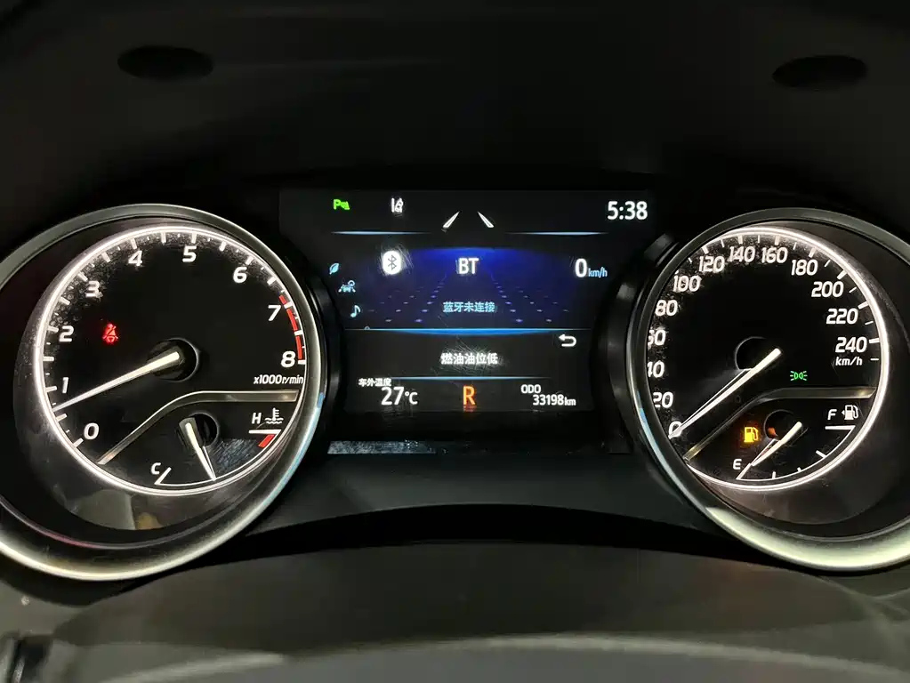 TOYOTA CAMRY 2021