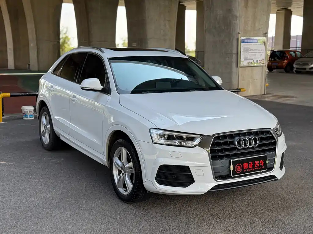 AUDI Q3 2017