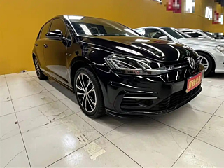 VOLKSWAGEN GOLF 2019