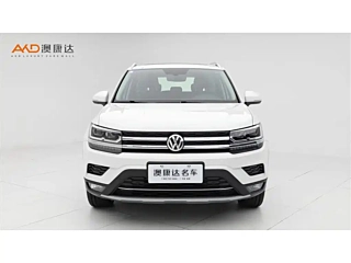 VOLKSWAGEN THARU  2019