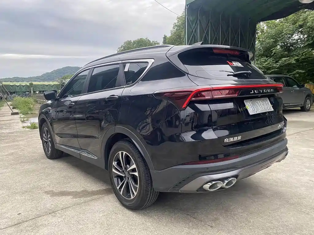 JETOUR X70 PLUS 2021