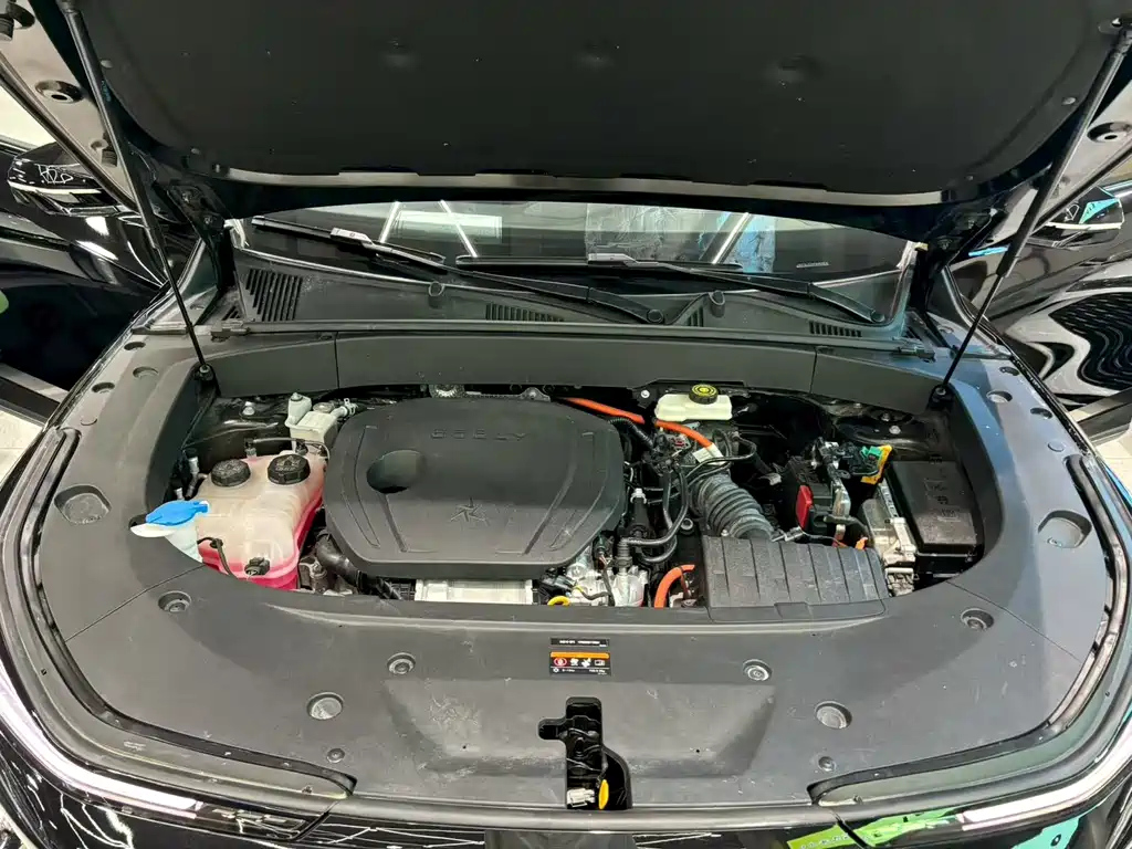 GEELY GALAXY GALAXY L7 2023