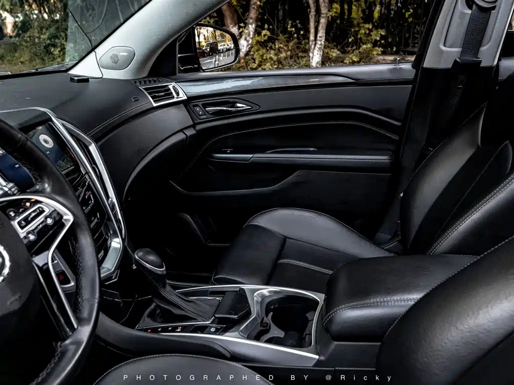 CADILLAC SRX 2014