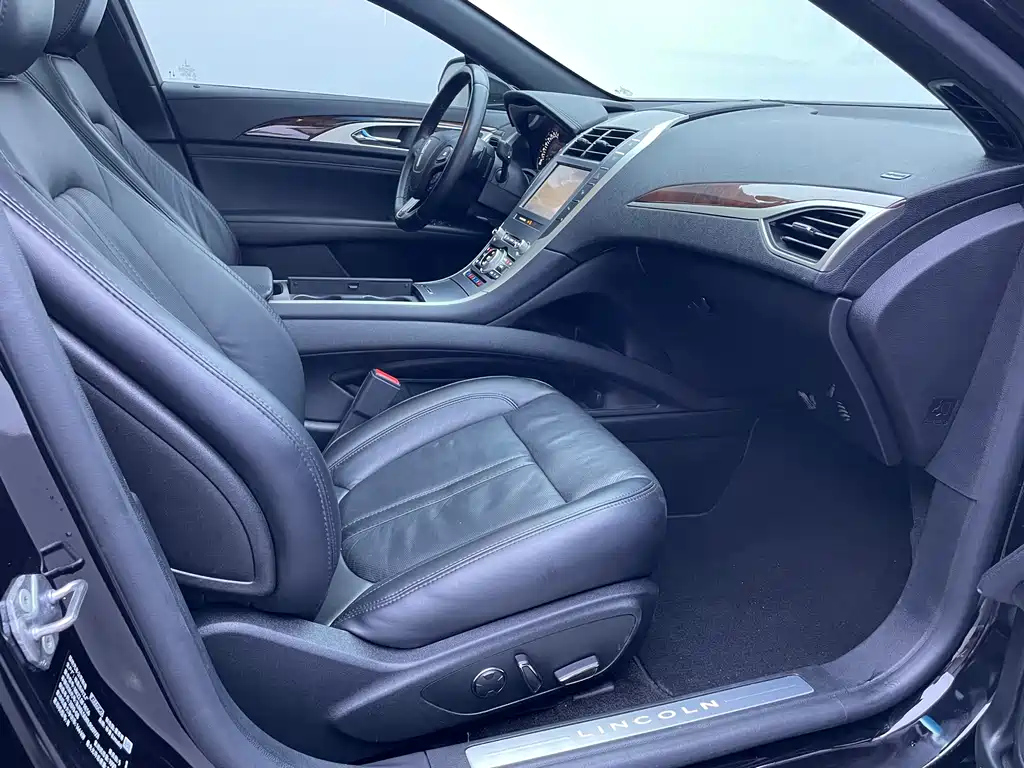 LINCOLN MKZ 2021