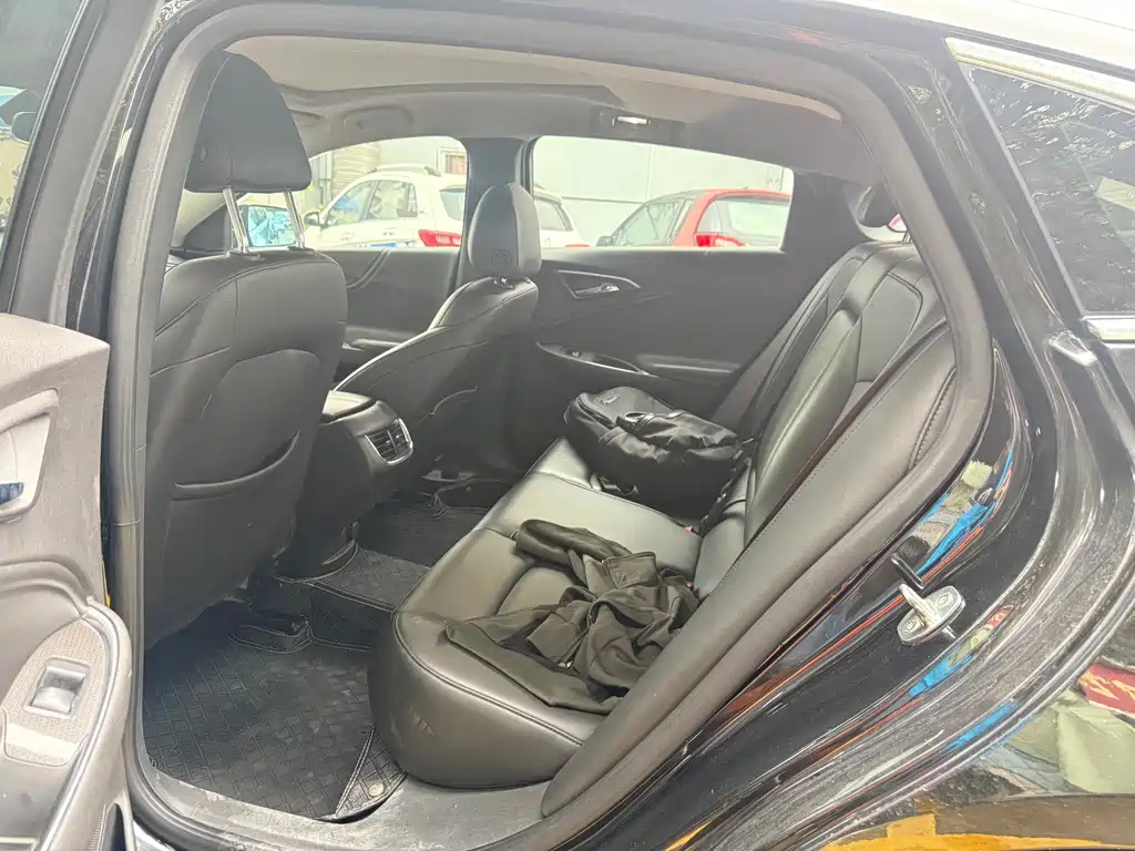 CHEVROLET MALIBU XL 2021