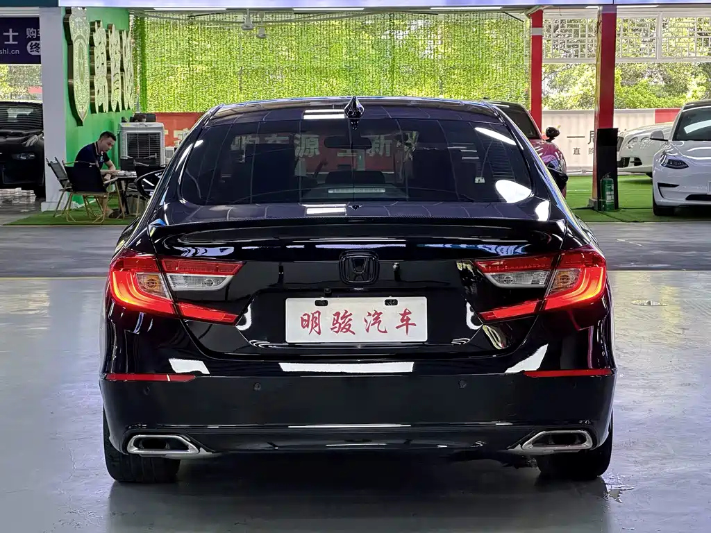 HONDA ACCORD 2019