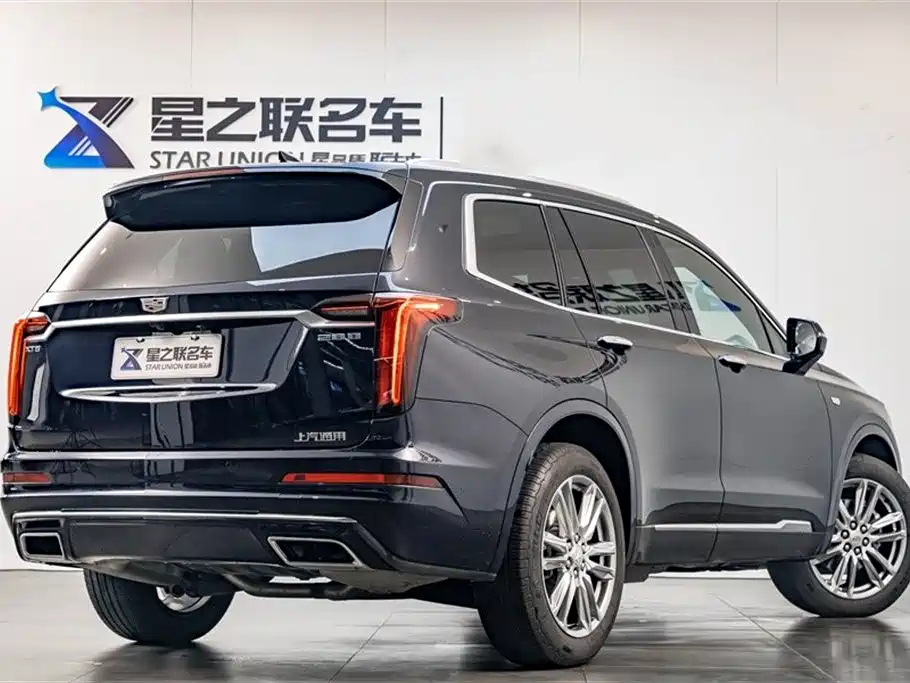 CADILLAC XT6 2022