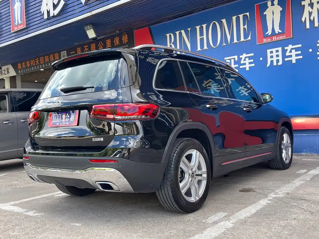 MERCEDES BENZ GLB 2021