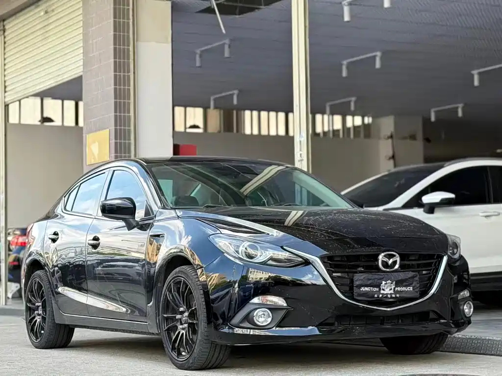 MAZDA 3 AXELA 2016