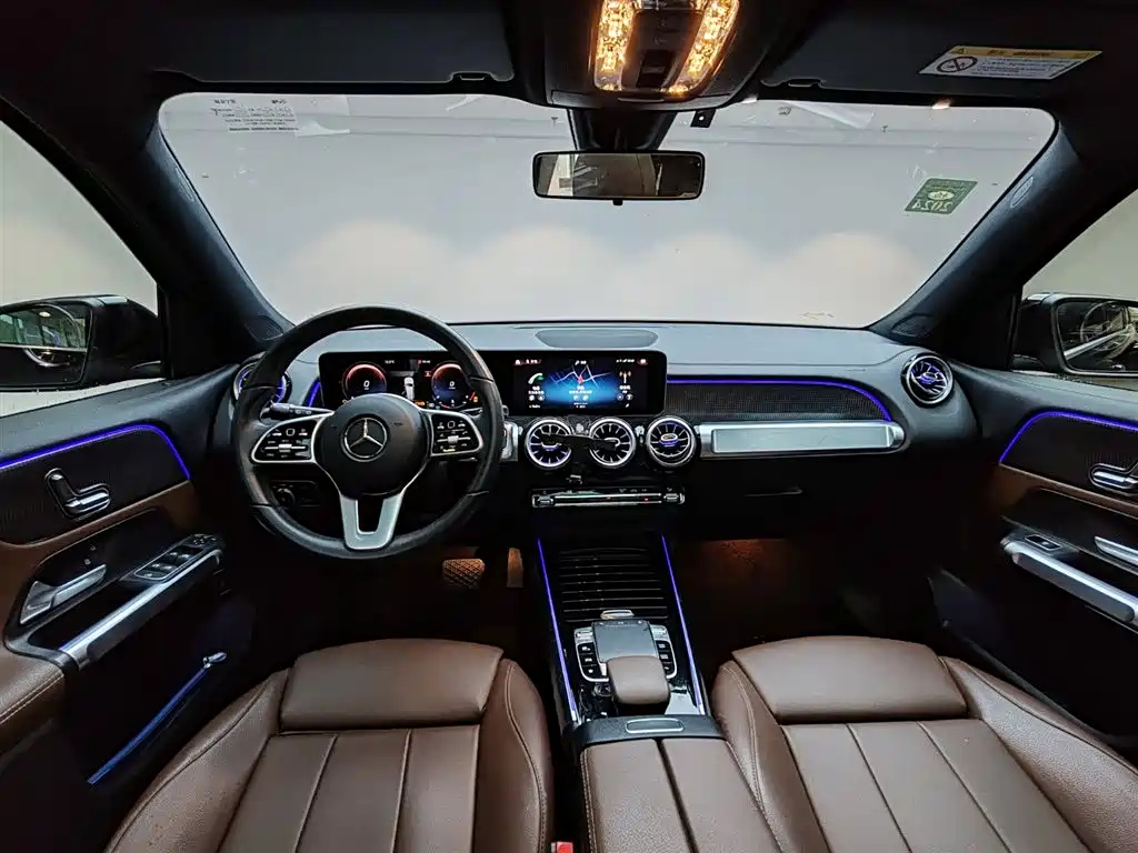 MERCEDES BENZ GLB 2020