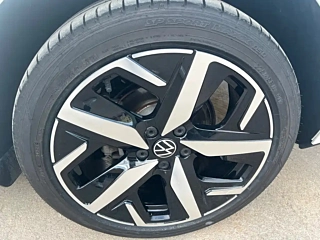 VOLKSWAGEN LAMANDO 2022 YEAR LAMANDO L 280TSI DSG EDITION 2022