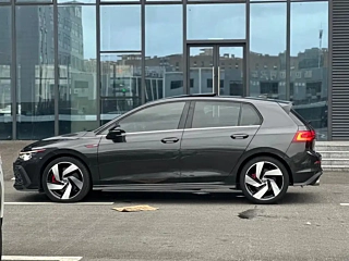 VOLKSWAGEN GOLF GTI 2022