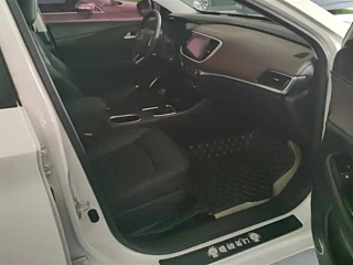 TRUMPCHI GA4  2018 YEAR 200T MANUAL DELUXE EDITION 2018