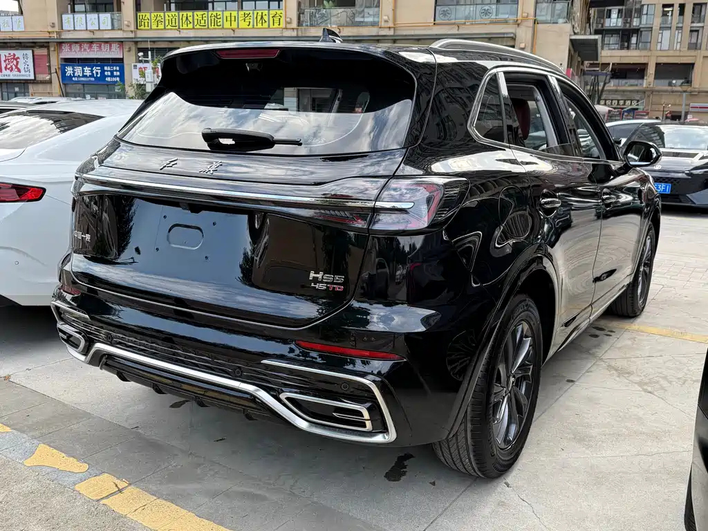 HONGQI HS5 2025