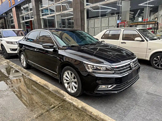 VOLKSWAGEN PASSAT 2018