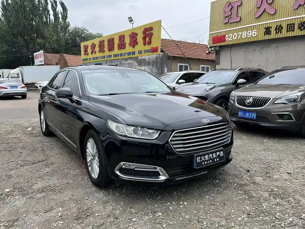 FORD TAURUS 2016