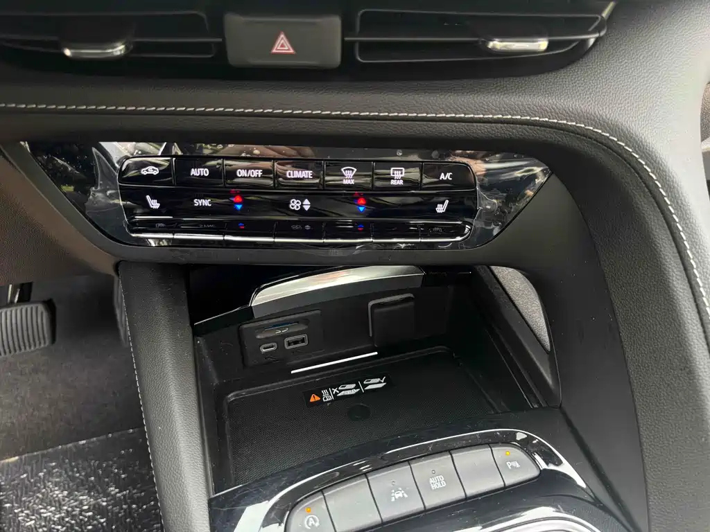 BUICK ENVISION S 2023