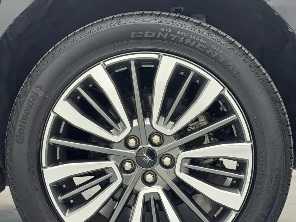 FORD EDGE 2021