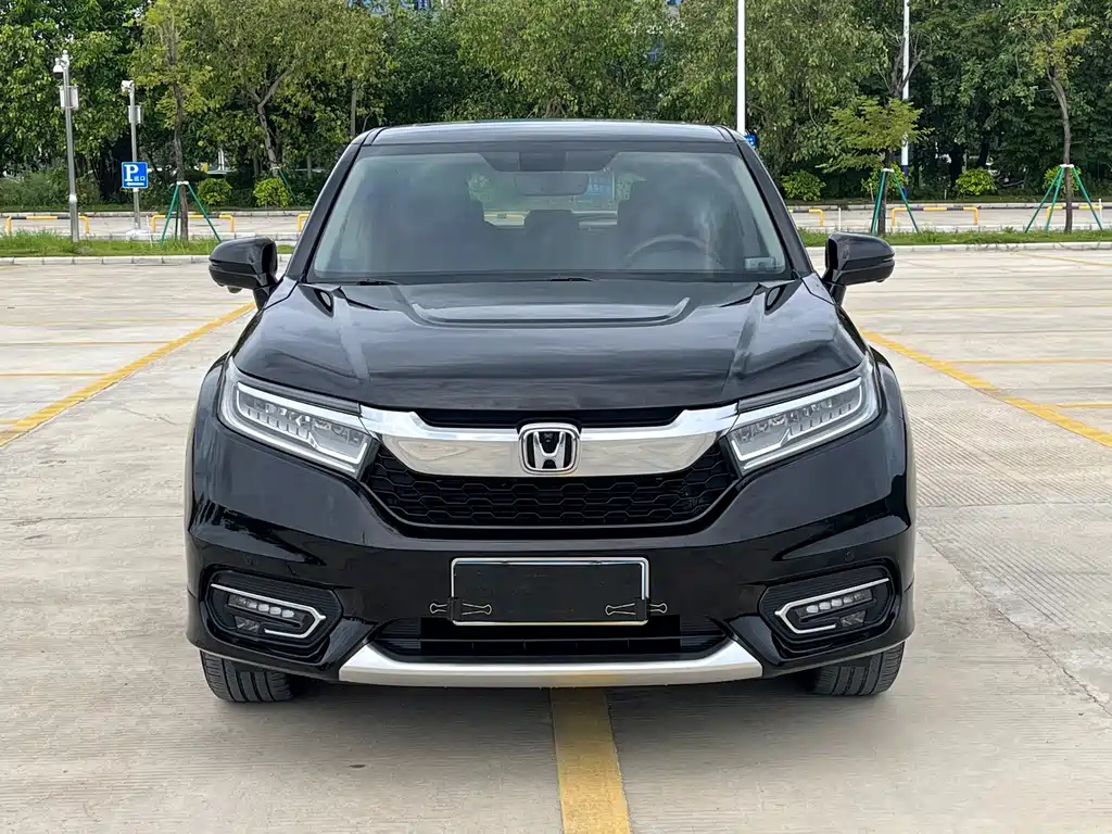 HONDA AVANCIER 2017