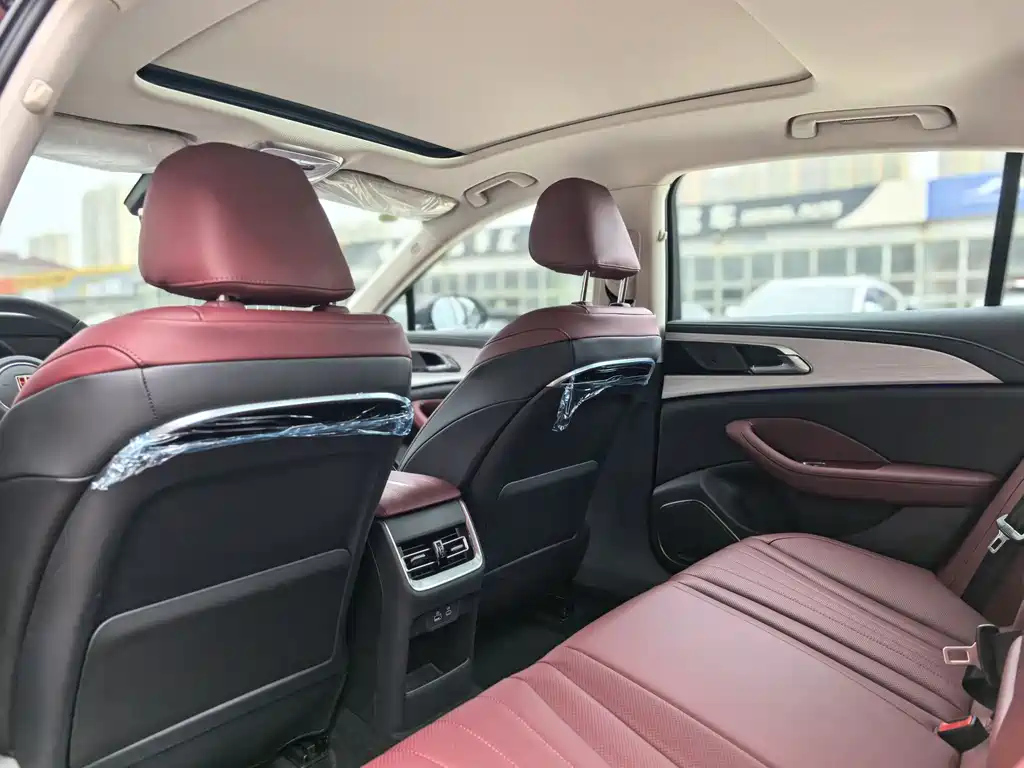 HONGQI H5 2025