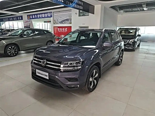 VOLKSWAGEN THARU  2022