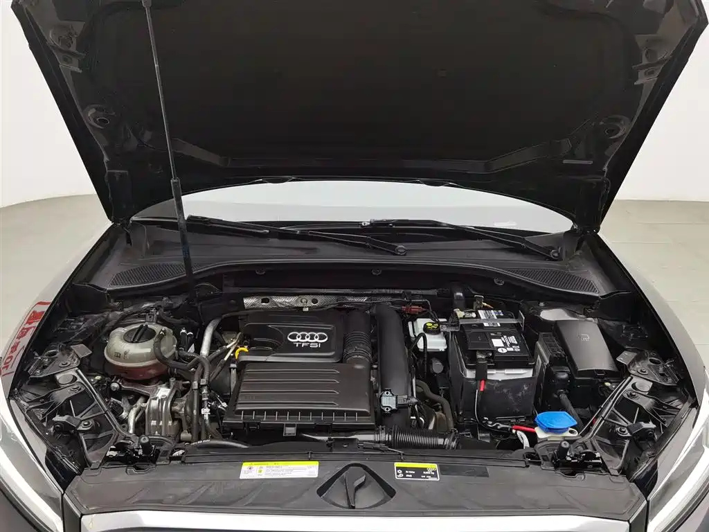AUDI Q2L 2019