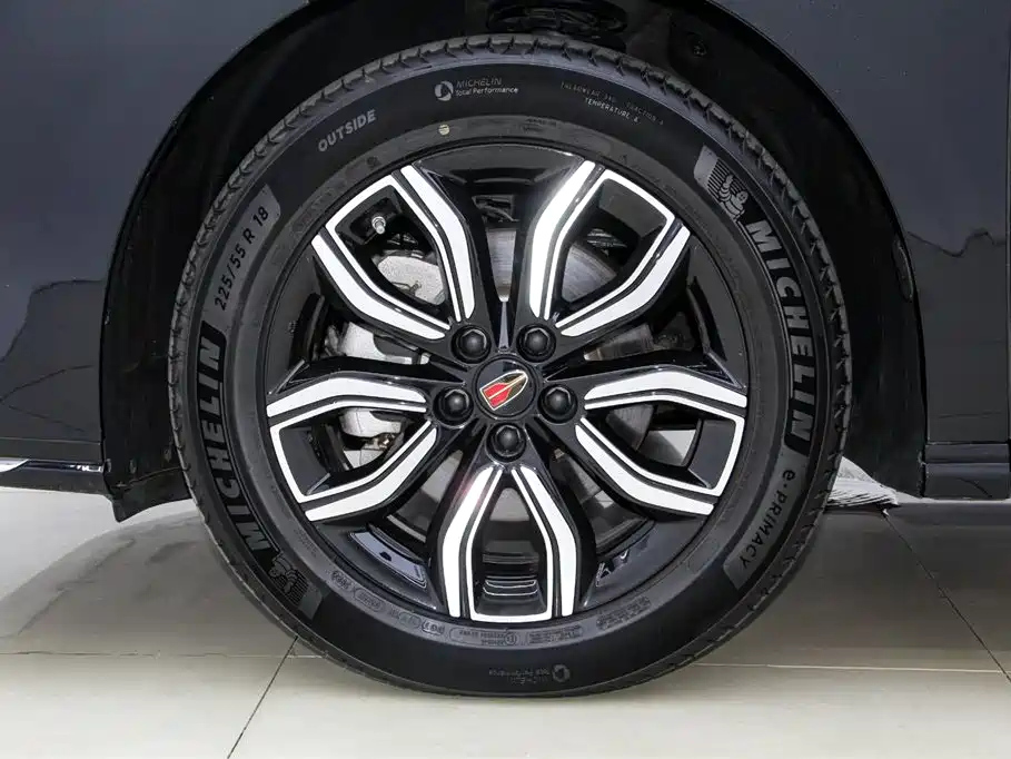 HONGQI HQ9 2023