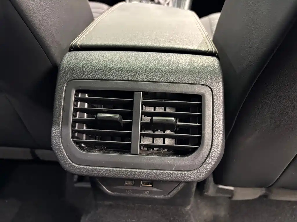 VOLKSWAGEN LAVIDA 2022