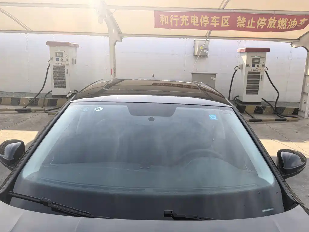 VOLKSWAGEN PASSAT 2019