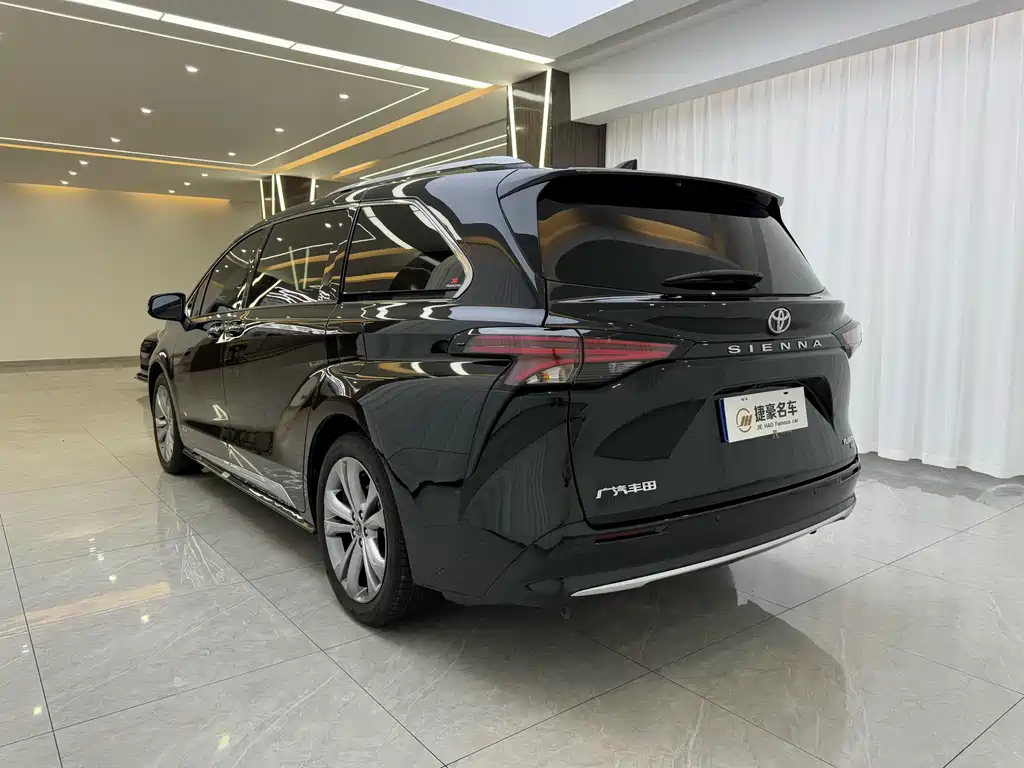 TOYOTA SIENNA SIENNA 2024