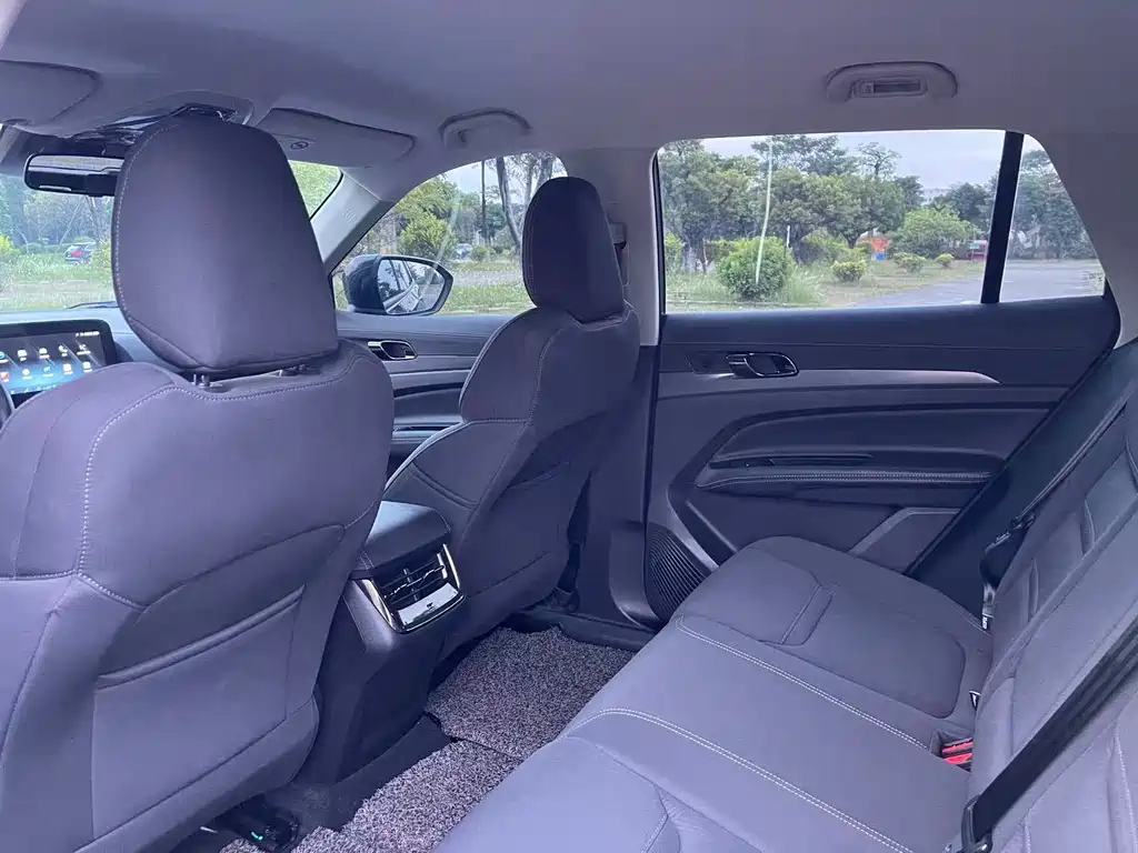 FORD EQUATOR SPORT 2024