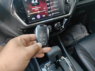 SOUEAST DX3  2018 YEAR 1.5T CVT PREMIUM 2018