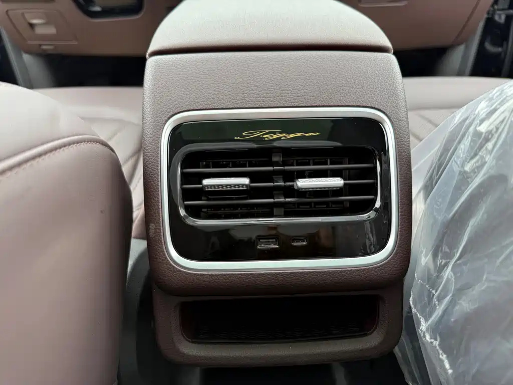 CHERY TIGGO 8 PRO 2025