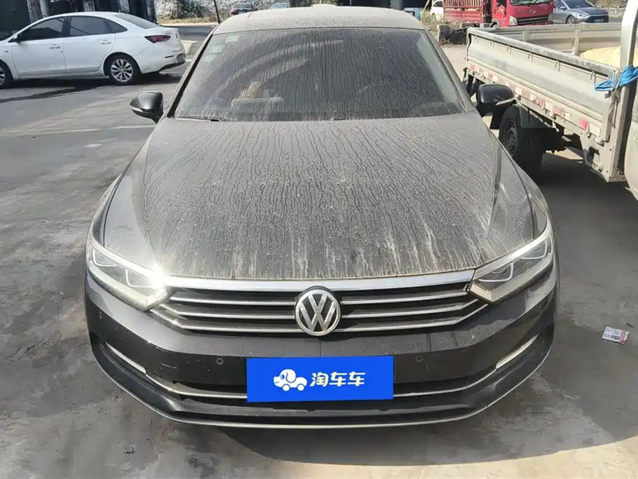 VOLKSWAGEN MAGOTAN 2018