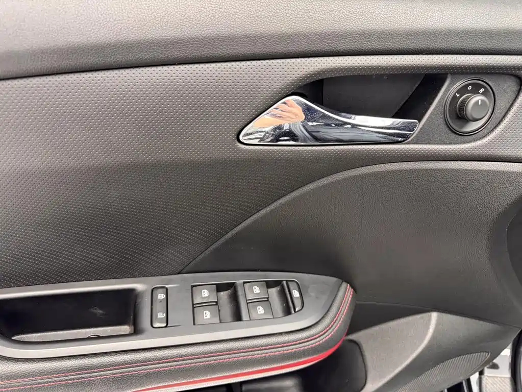CHEVROLET CRUZE 2022