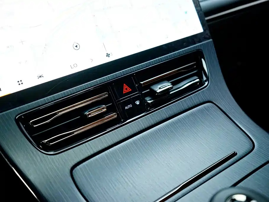 TRUMPCHI E9 2024