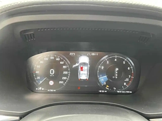 VOLVO XC60  2021 YEAR T5 4WD  SPORT 2021