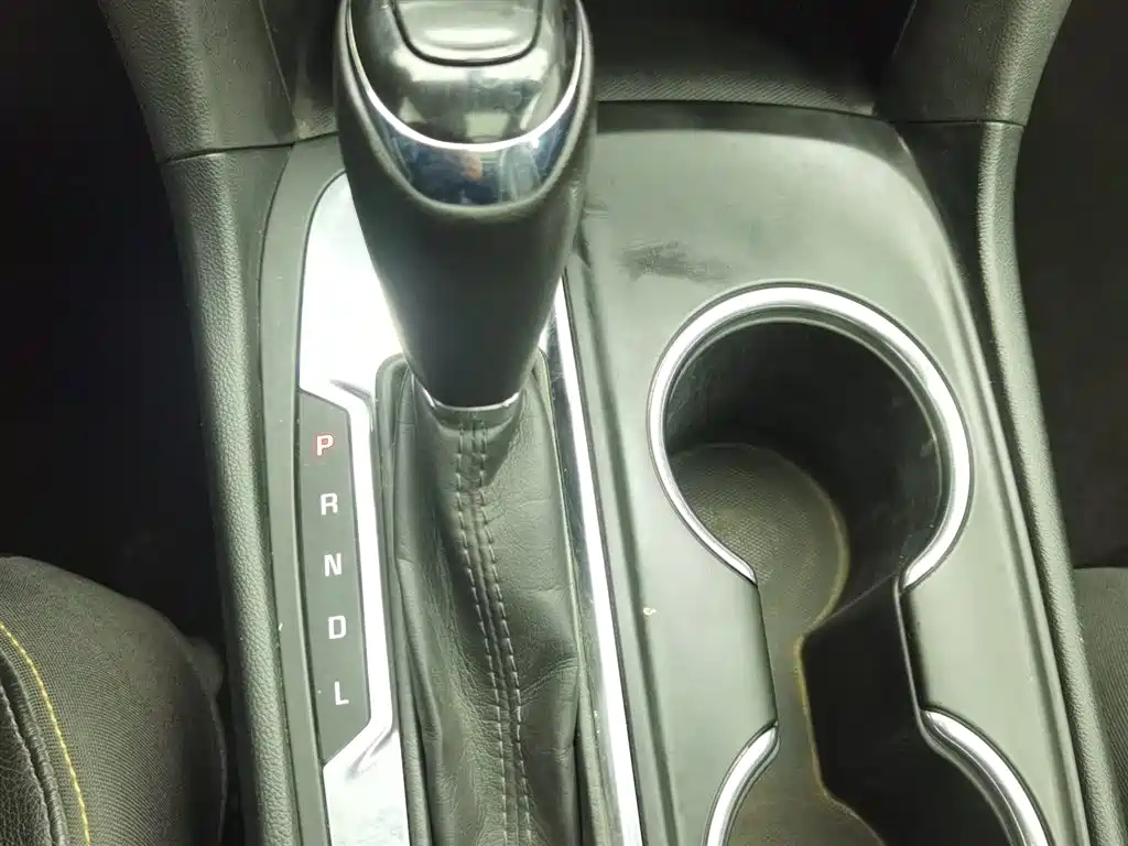 CHEVROLET EXPLORER 2020