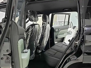 BAO JUN YUEYE PLUS 2025 YEAR FLAGSHIP EDITION 5 SEATS 2025
