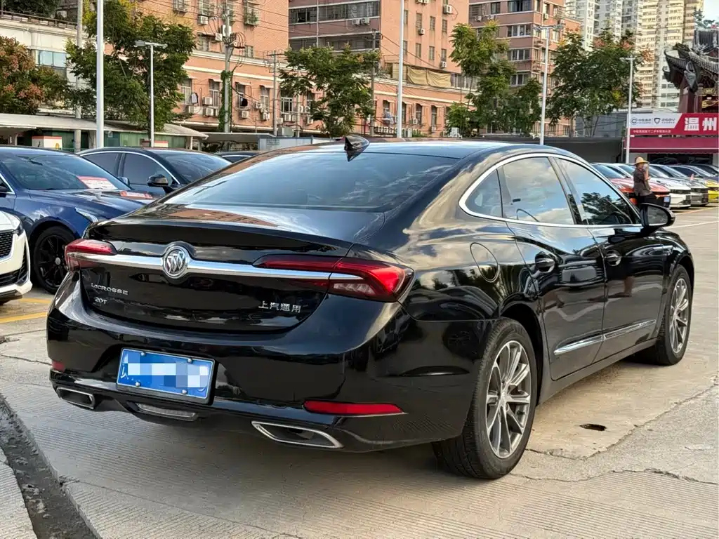 BUICK LACROSSE 2021
